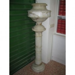 PEDESTAL LAMP WITH CRATER IN ALABASTER