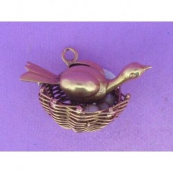 PENDANT OF BIRD ON ITS HUEVOS IN ITS NEST OF GOLD 750mm AND PEAR