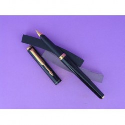 PARKER BLACK FOUNTAIN PEN LACQUERED PLATED GOLD 750mm.