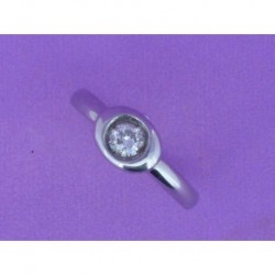 SOLITAIRE IN BEZEL MADE OVAL OF DIAMOND OF 0.35 ct color H, pur