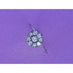 ROSETTE RING OF 0.60 ct BRILLIANT CUT DIAMONDS (9), MOUNTED IN G