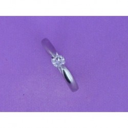 BRILLANT CUT DIAMON D SOLITAIRE OF 0.27 ct SET IN CHATÓN TRIMMED