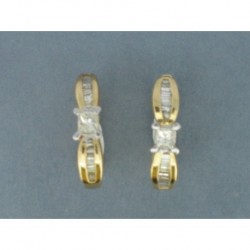LENGTHED EARRINGS GOLD 750mm. DIAMONDS CARRÉS (2) 0.46 ct BAGUETTES 0.49 ct.